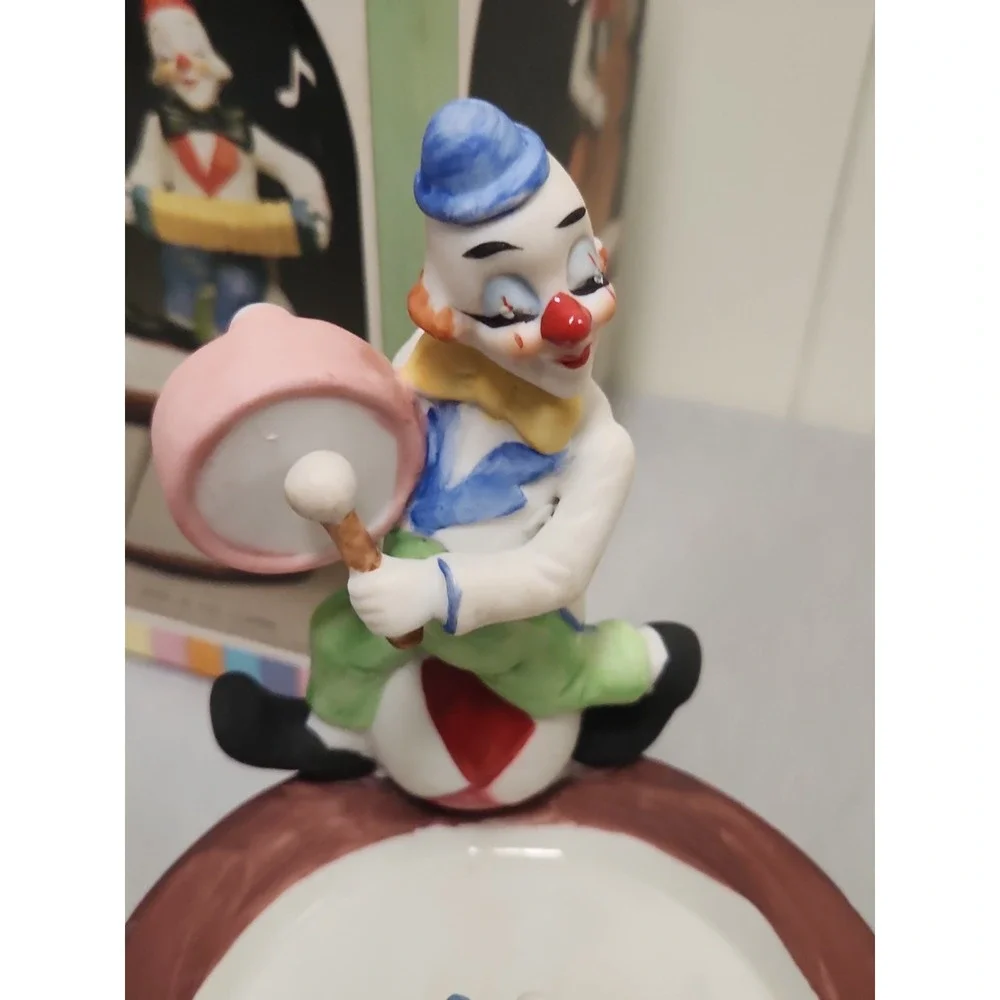 Porcelain Clown Music Box W/ Spinning Dog-works